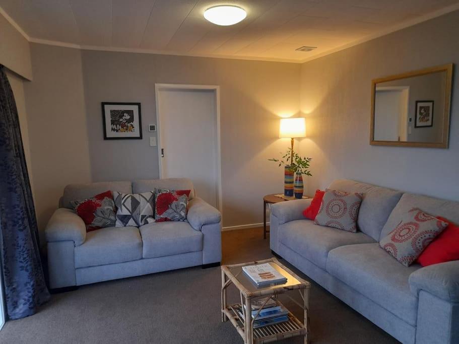 Lake Rotoiti Lakehouse Retreat Роторуа Екстериор снимка